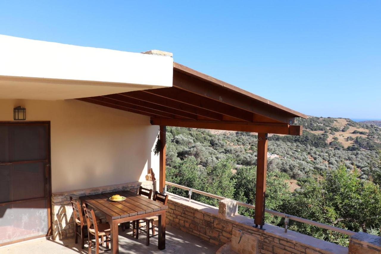 Amathianis Villa ตรีโอเปตรา ภายนอก รูปภาพ